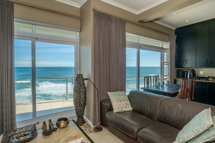 5 Bedroom Property for Sale in Misty Cliffs Western Cape